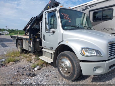 2005 Freightliner M2