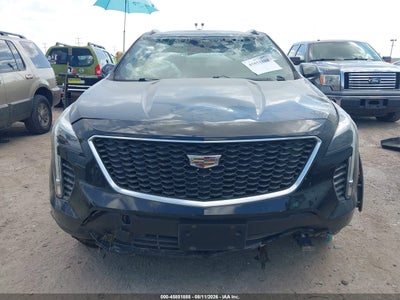 CADILLAC XT4