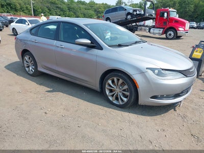 2015 Chrysler 200