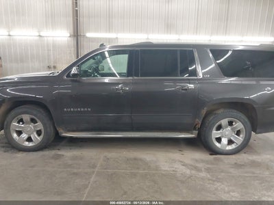 2015 CHEVROLET SUBURBAN 14