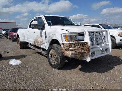 2017 FORD F-450 LARIAT