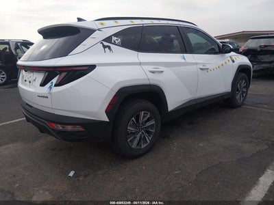 HYUNDAI TUCSON HYBRID