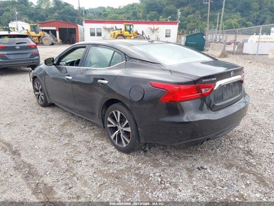 NISSAN MAXIMA
