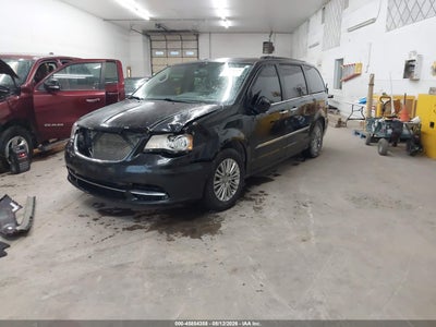 CHRYSLER TOWN & COUNTRY