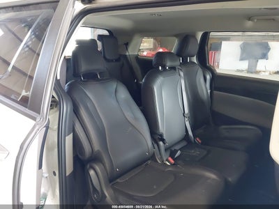 KIA CARNIVAL MPV