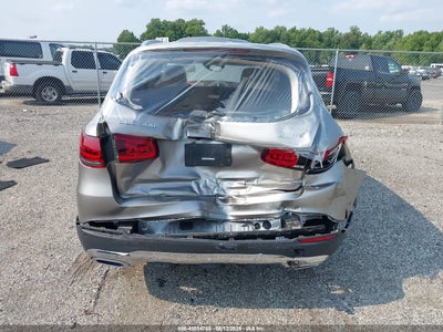 MERCEDES-BENZ GLC 300