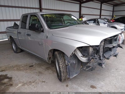 2017 Ram 1500 Tradesman 4X2 6'4 Box