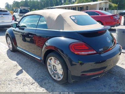 VOLKSWAGEN BEETLE