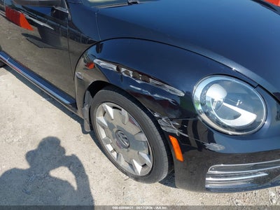 VOLKSWAGEN BEETLE