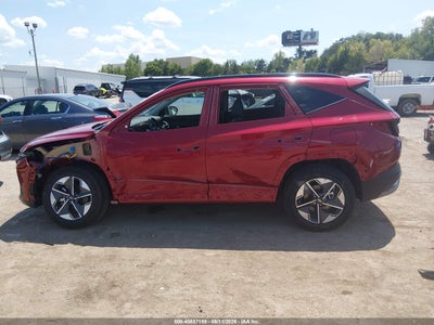HYUNDAI TUCSON HYBRID
