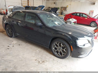 2016 Chrysler 300