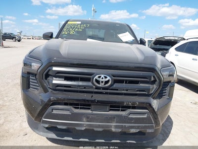 TOYOTA TACOMA