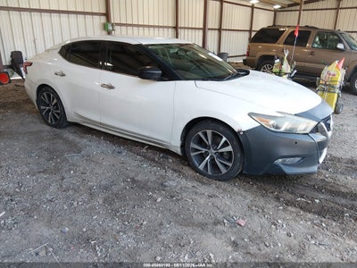 NISSAN MAXIMA