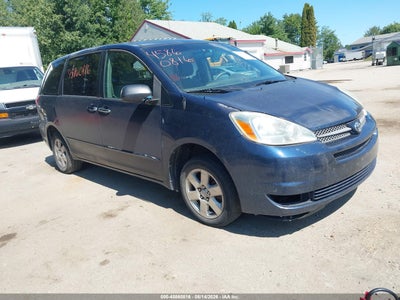 2004 Toyota Sienna