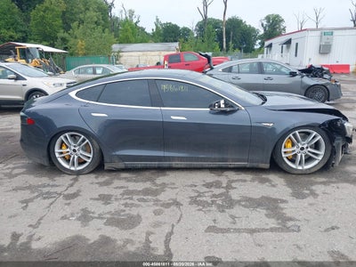 TESLA MODEL S