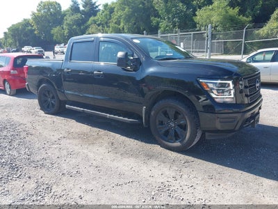 NISSAN TITAN