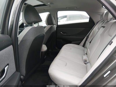 HYUNDAI ELANTRA