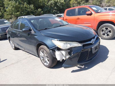 2015 TOYOTA CAMRY HYBRID SE