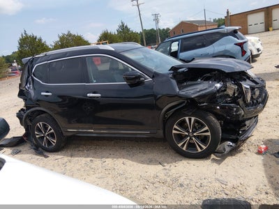 NISSAN ROGUE