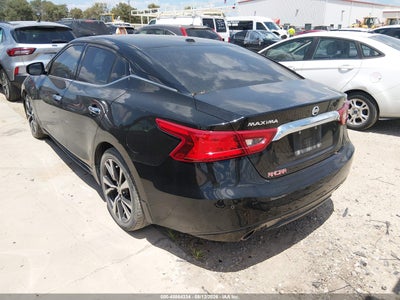 NISSAN MAXIMA