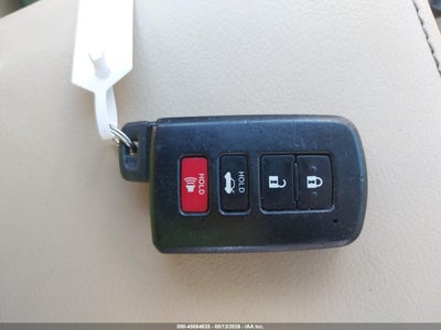 TOYOTA CAMRY HYBRID