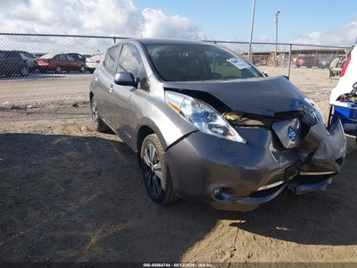 NISSAN LEAF