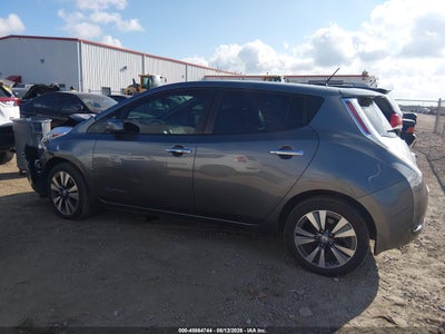 NISSAN LEAF