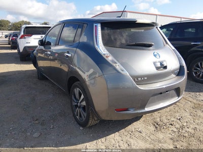 NISSAN LEAF