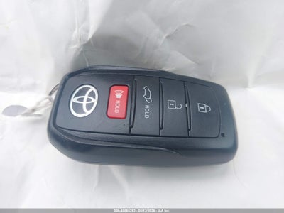 TOYOTA GRAND HIGHLANDER