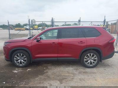 TOYOTA GRAND HIGHLANDER