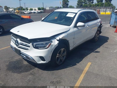 MERCEDES-BENZ GLC 300