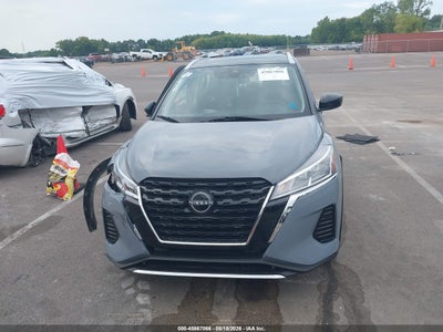 NISSAN KICKS