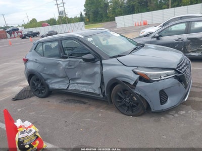 NISSAN KICKS