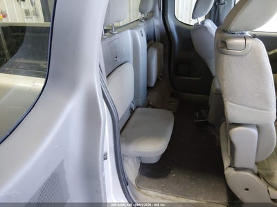 2014 NISSAN FRONTIER 8
