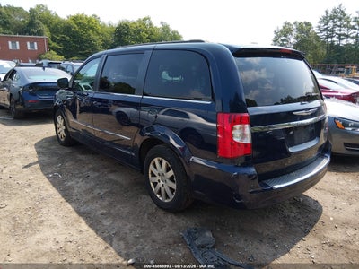 CHRYSLER TOWN & COUNTRY