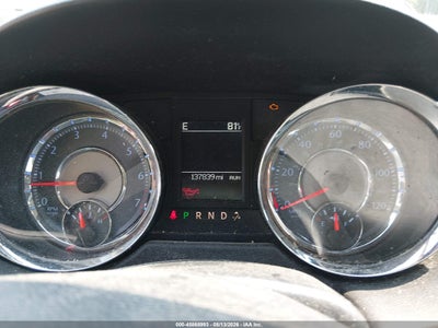 CHRYSLER TOWN & COUNTRY