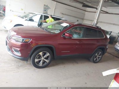 2019 JEEP CHEROKEE 14