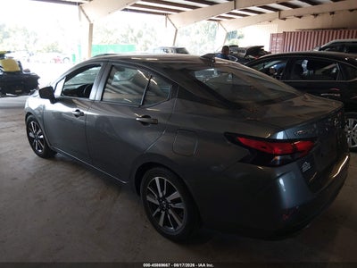 NISSAN VERSA