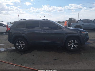 JEEP CHEROKEE