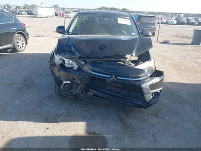 MITSUBISHI OUTLANDER SPORT
