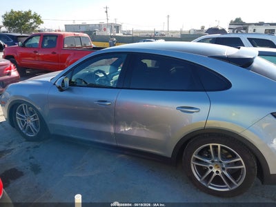 PORSCHE CAYENNE COUPE
