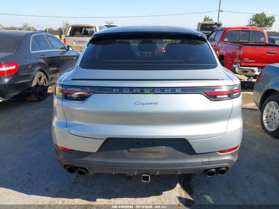 PORSCHE CAYENNE COUPE