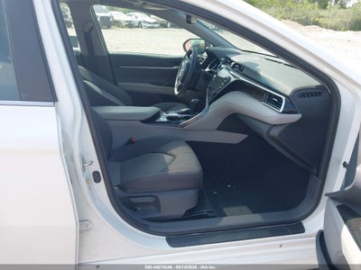 TOYOTA CAMRY HYBRID