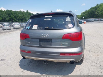 AUDI Q7