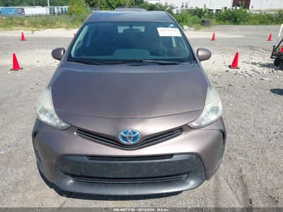 2015 TOYOTA PRIUS V 6