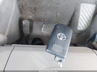TOYOTA CAMRY HYBRID