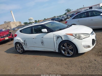 HYUNDAI VELOSTER