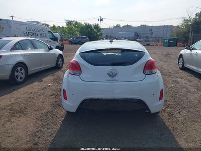 HYUNDAI VELOSTER