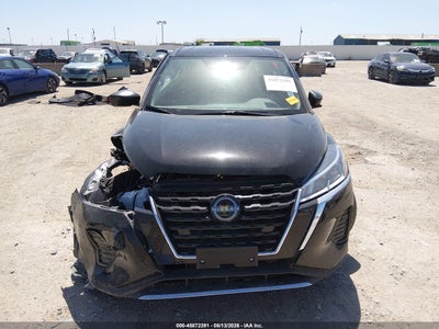 NISSAN KICKS PLAY