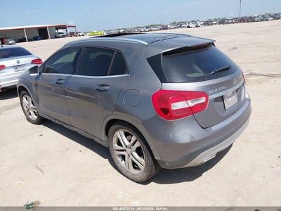 MERCEDES-BENZ GLA 250